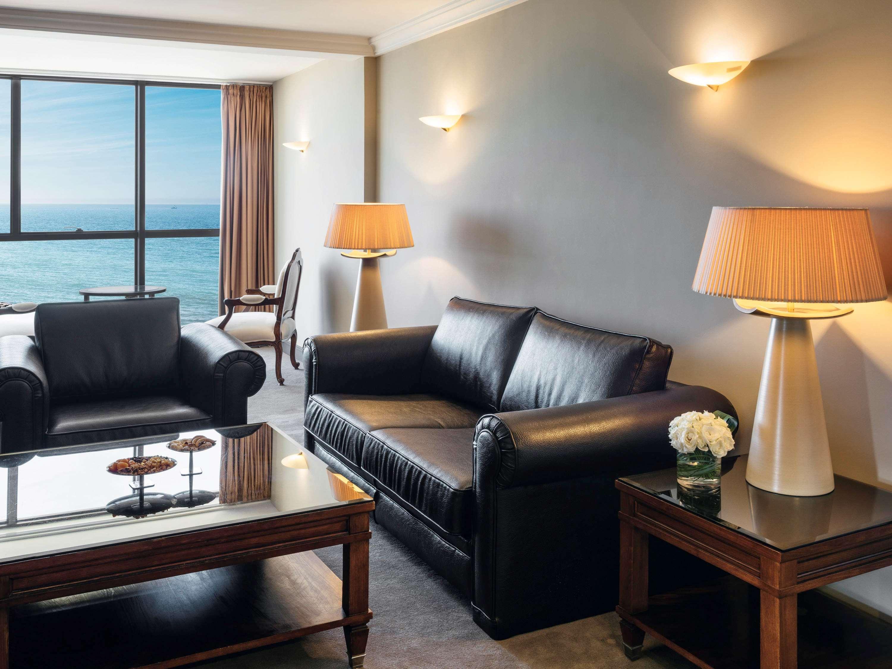 Moevenpick Hotel & Casino Malabata Tanger Екстериор снимка A suite at the Hilton Tel Aviv